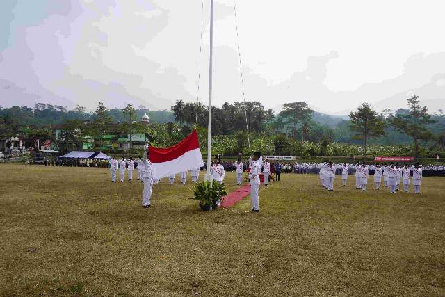 upacara-peringatan-hut-ke-81-kemerdekaan-republik-indonesia-tingkat-kecamatan-sukoharjo